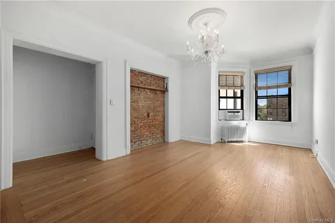 $255,000 | 26 Pondfield Road, Unit 3C, Bronxville, NY 10708