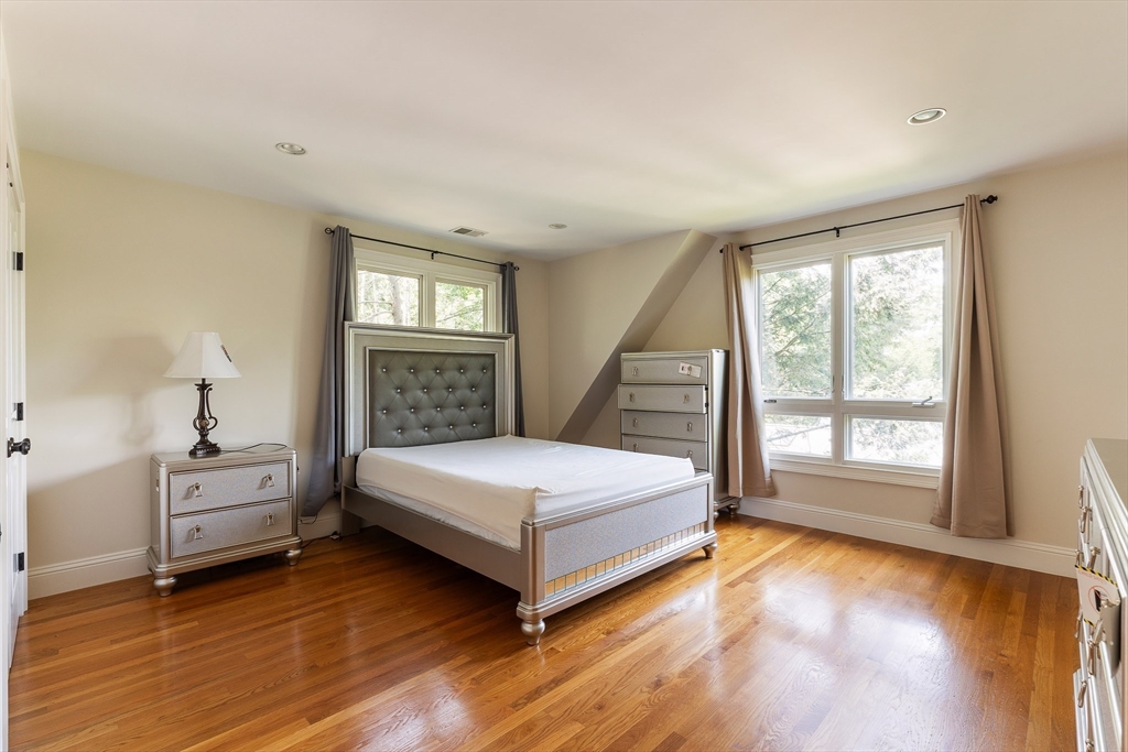 103 Levbert Road, Unit 103 Newton, MA 02459 - Photo 23 of 39