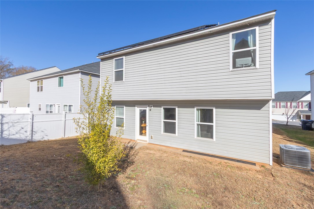 123 Elmhurst Lane Anderson, SC 29621 - Photo 5 of 44