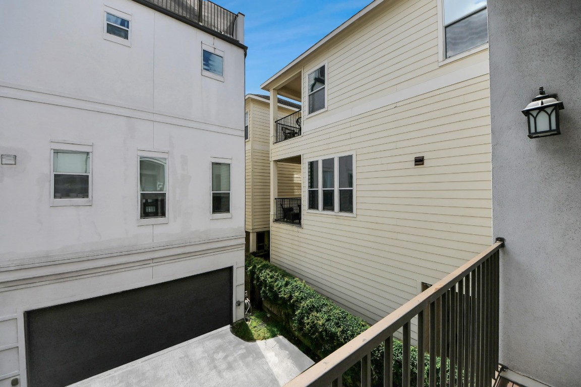 1716 Stuart Street Houston, TX 77004 - Photo 14 of 39