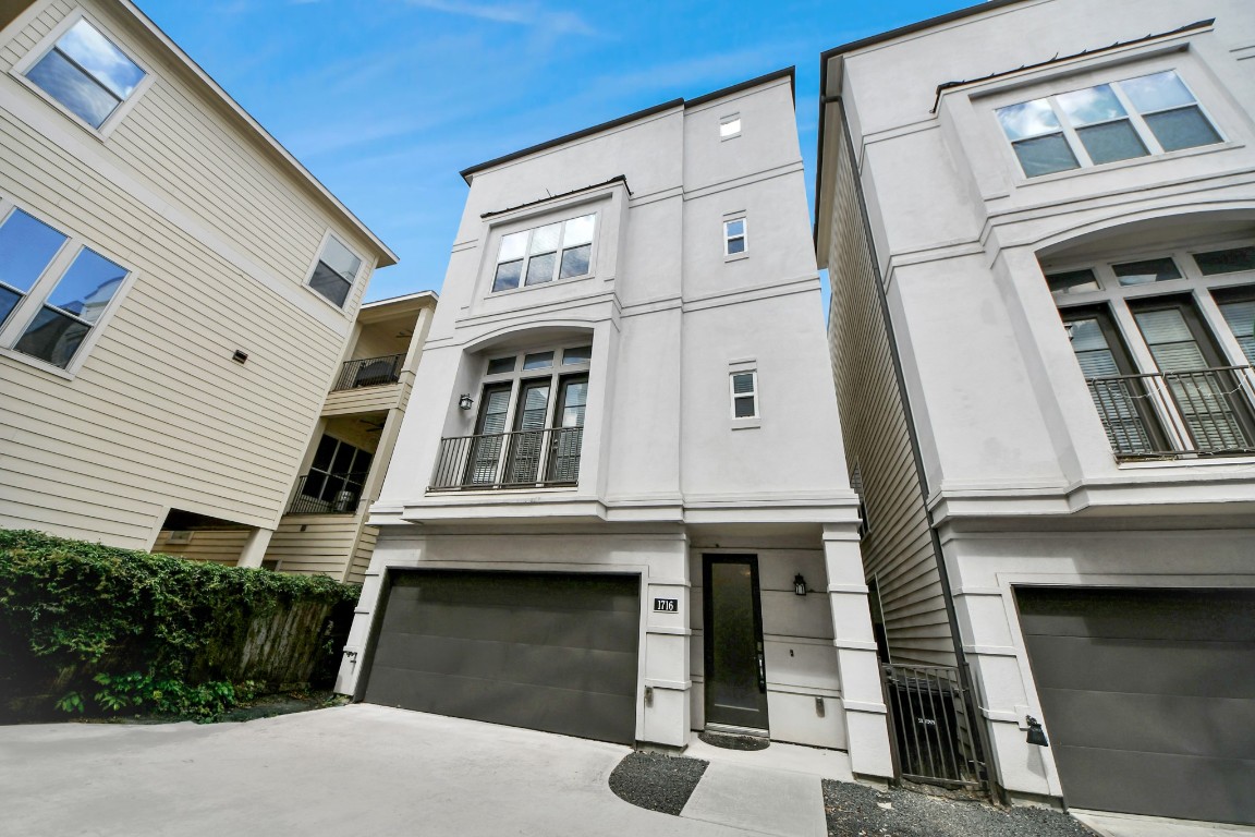 1716 Stuart Street Houston, TX 77004 - Photo 3 of 39