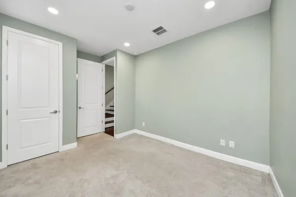 $2,900 | 1716 Stuart Street, Houston, TX 77004