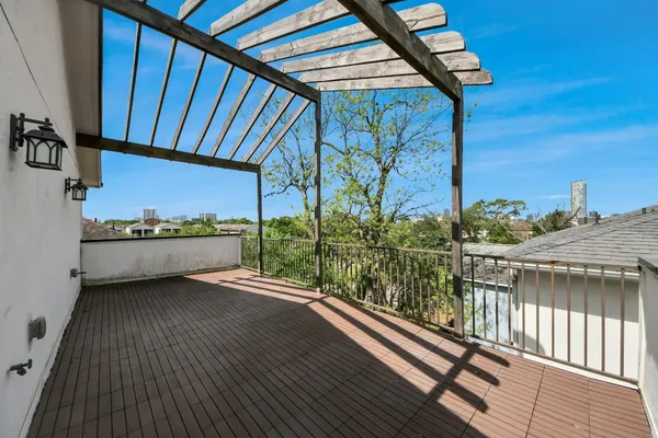 $2,900 | 1716 Stuart Street, Houston, TX 77004