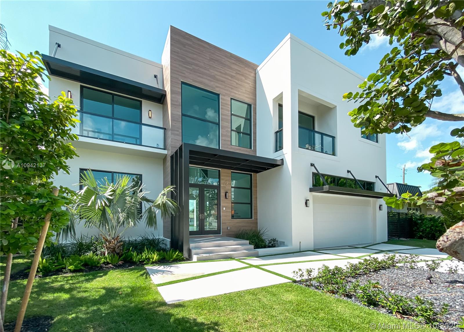 Sans Souci North Miami, FL 33181 - Photo 2 of 40