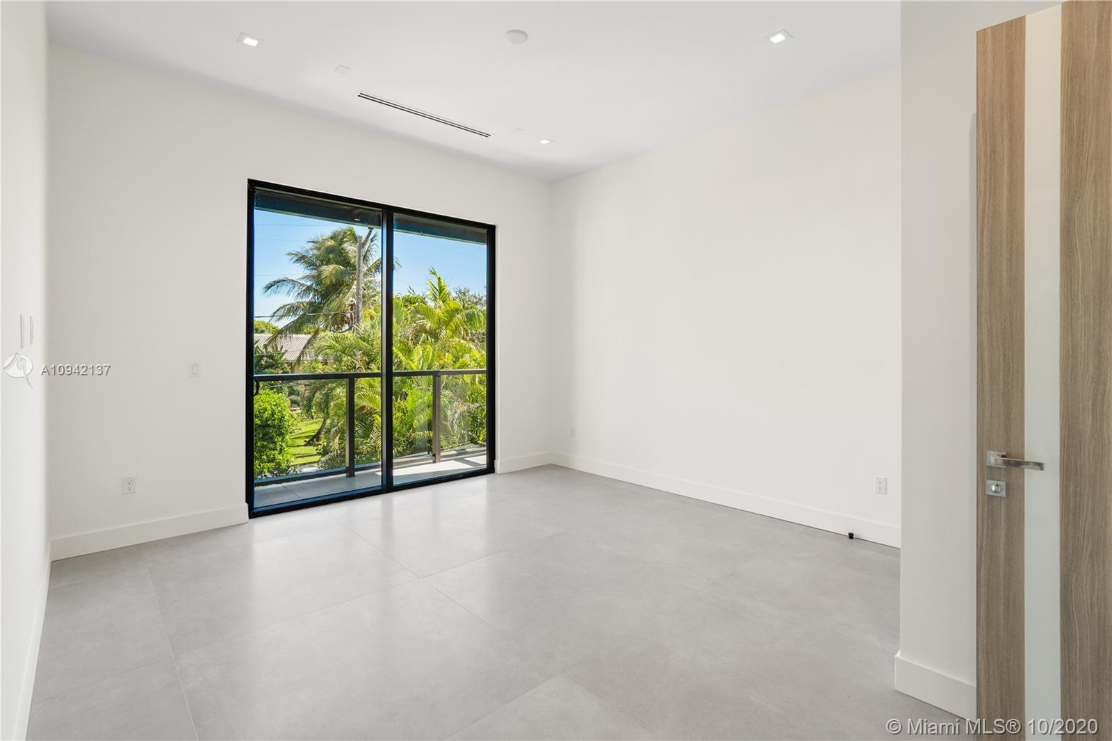 Sans Souci North Miami, FL 33181 - Photo 21 of 40