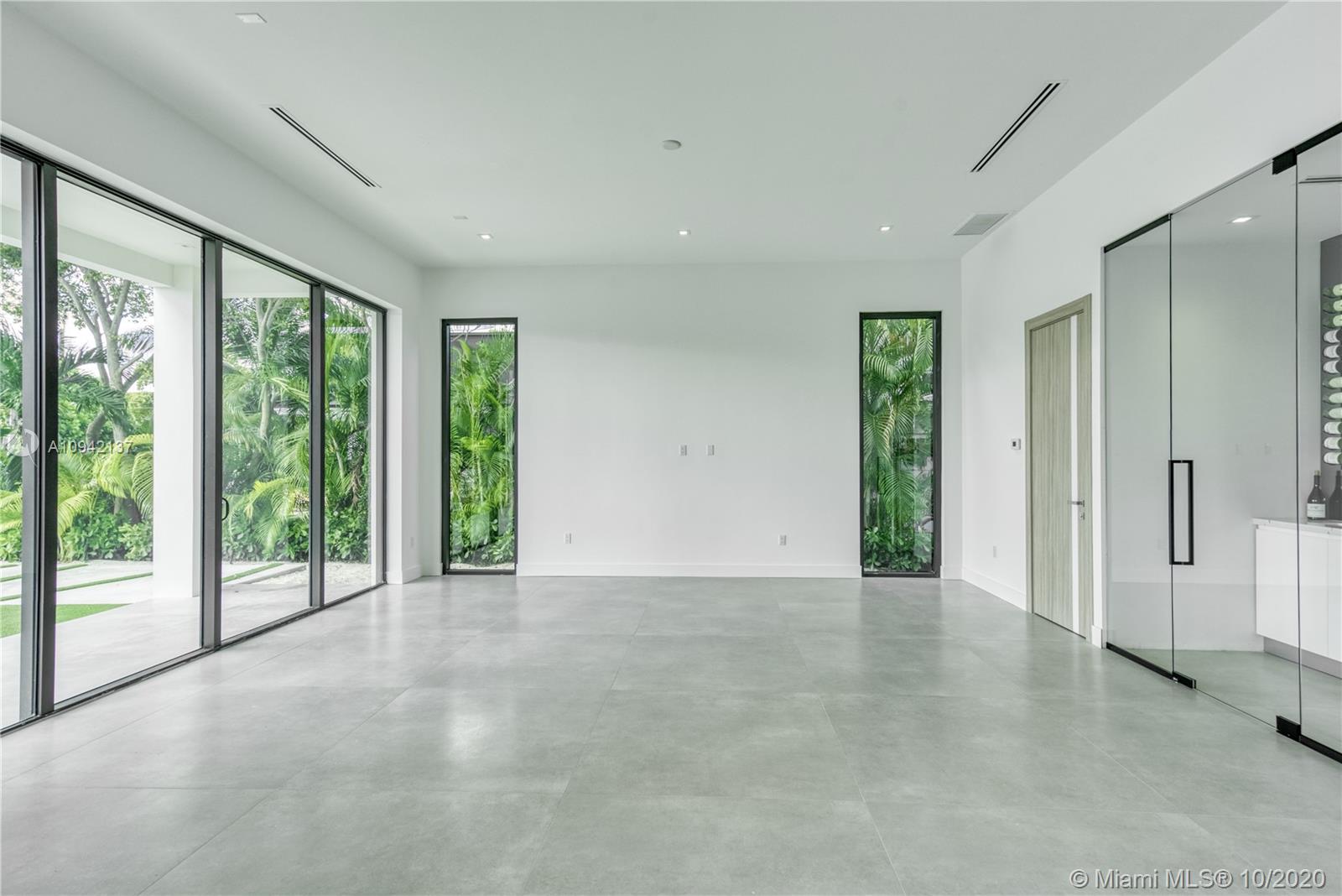 Sans Souci North Miami, FL 33181 - Photo 4 of 40