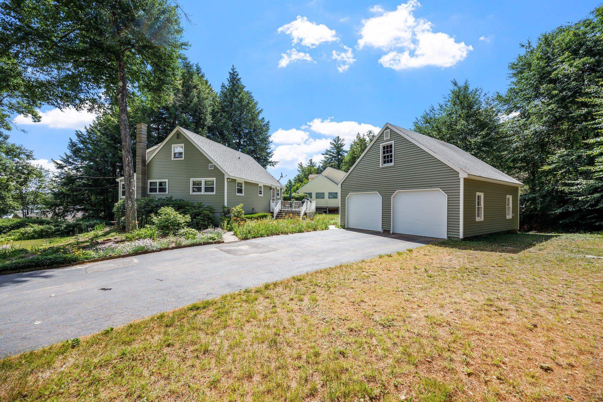 21 Beechwood Avenue, Sanbornton, NH 03269 Compass