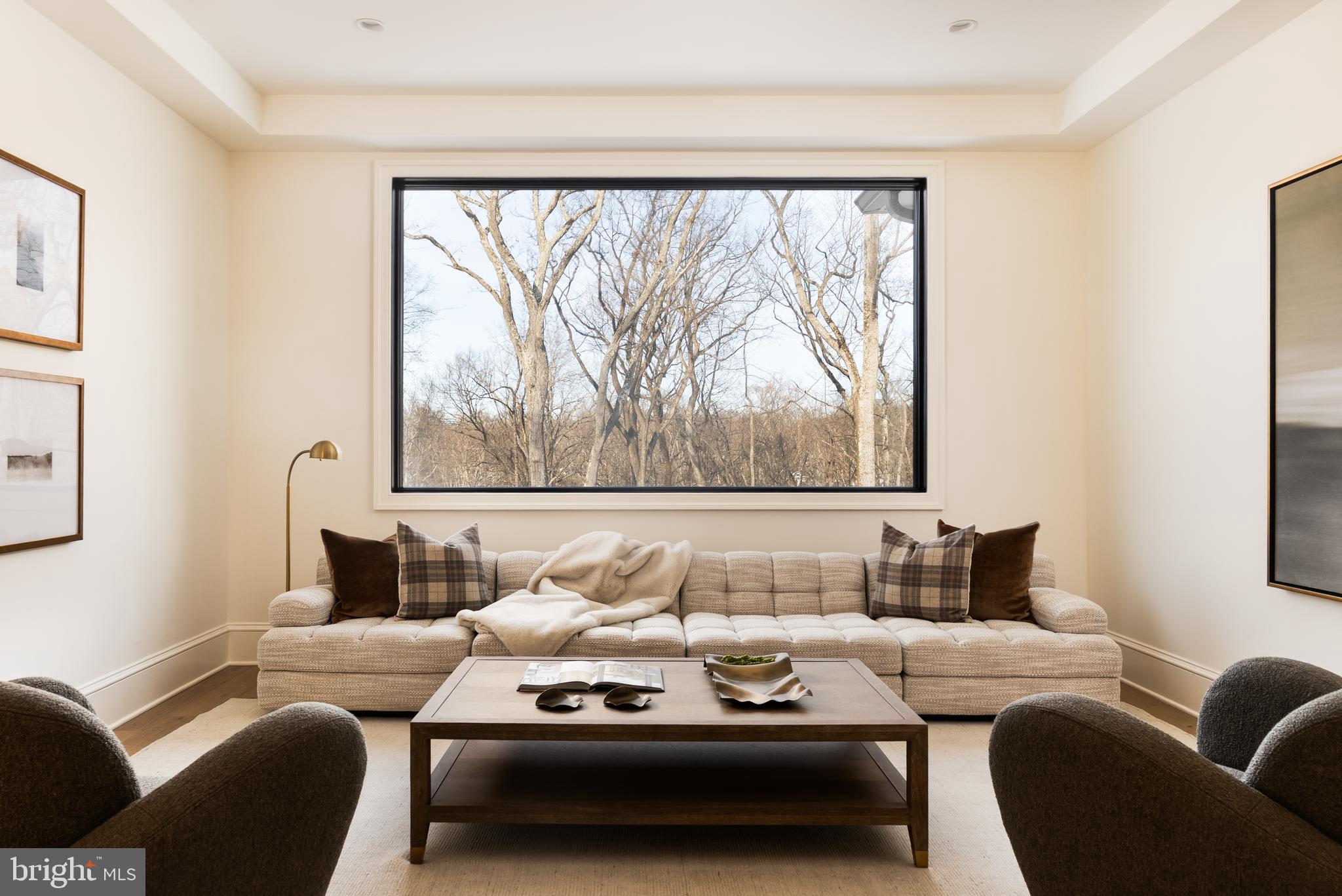 8634 Overlook Road McLean, VA 22102 - Photo 36 of 76 Upper-level lounge perfect for unwinding