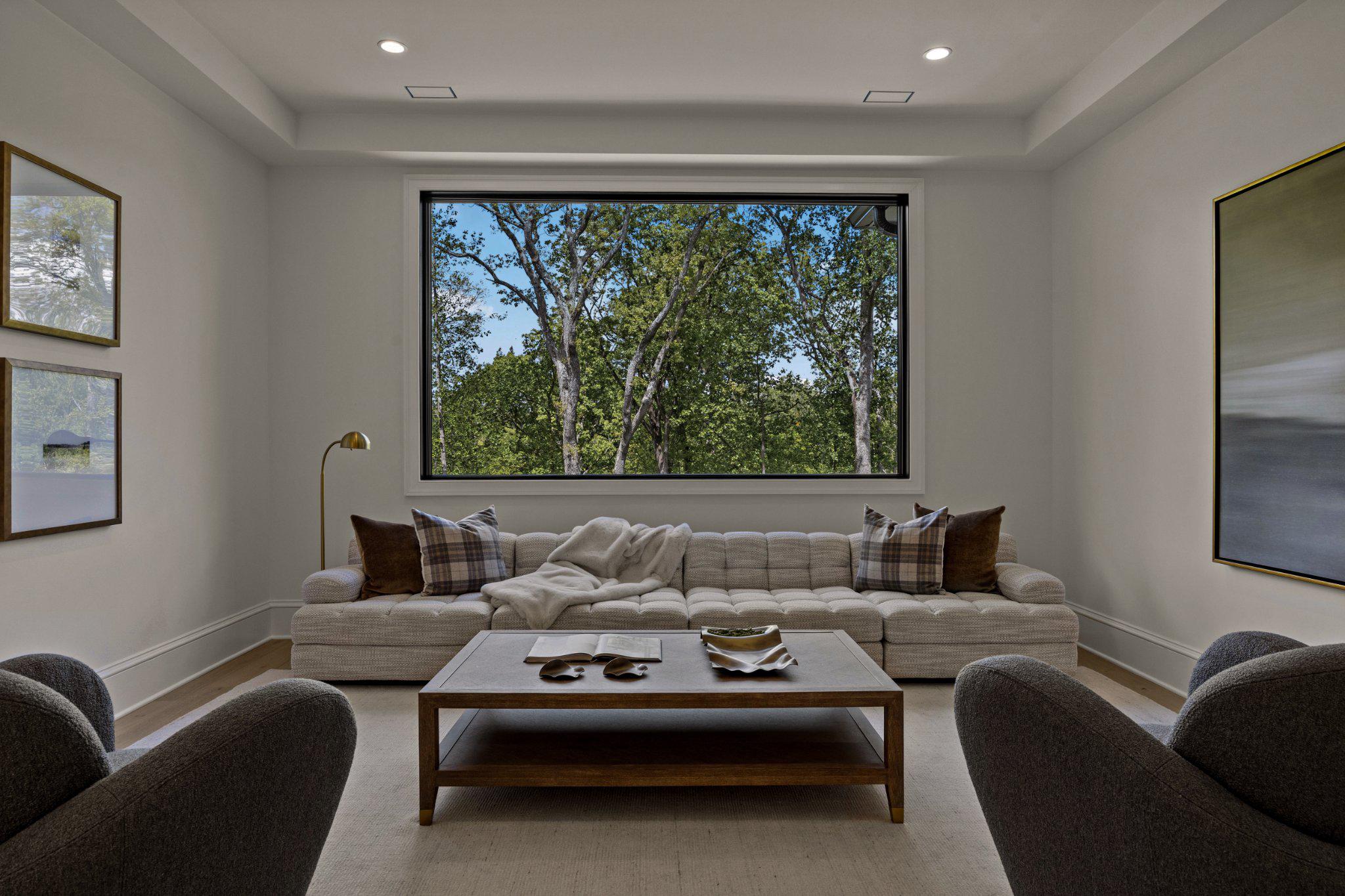 8634 Overlook Road McLean, VA 22102 - Photo 37 of 88 Serene space with nature's view.