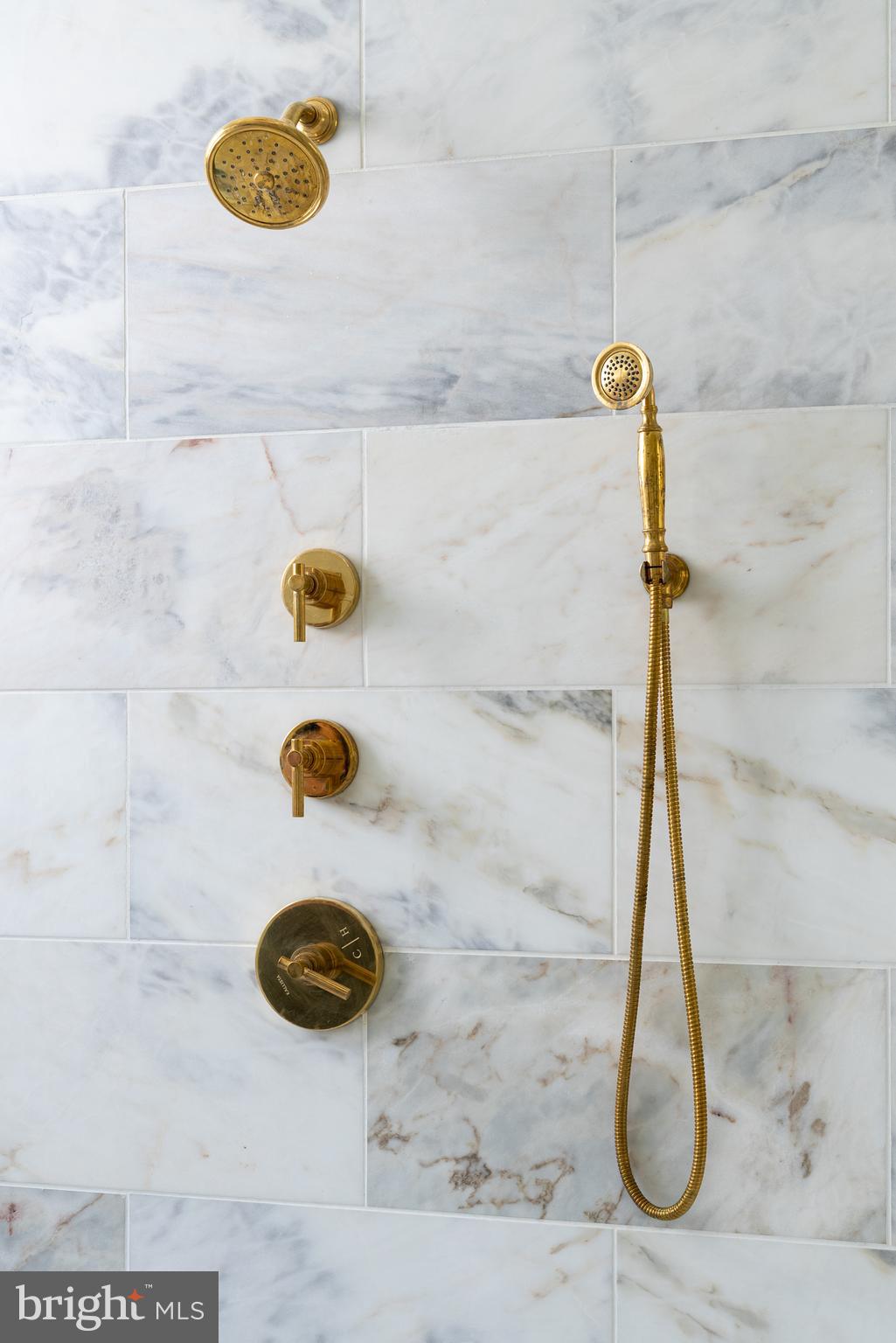 8634 Overlook Road McLean, VA 22102 - Photo 44 of 76 Unlacquered brass hardware