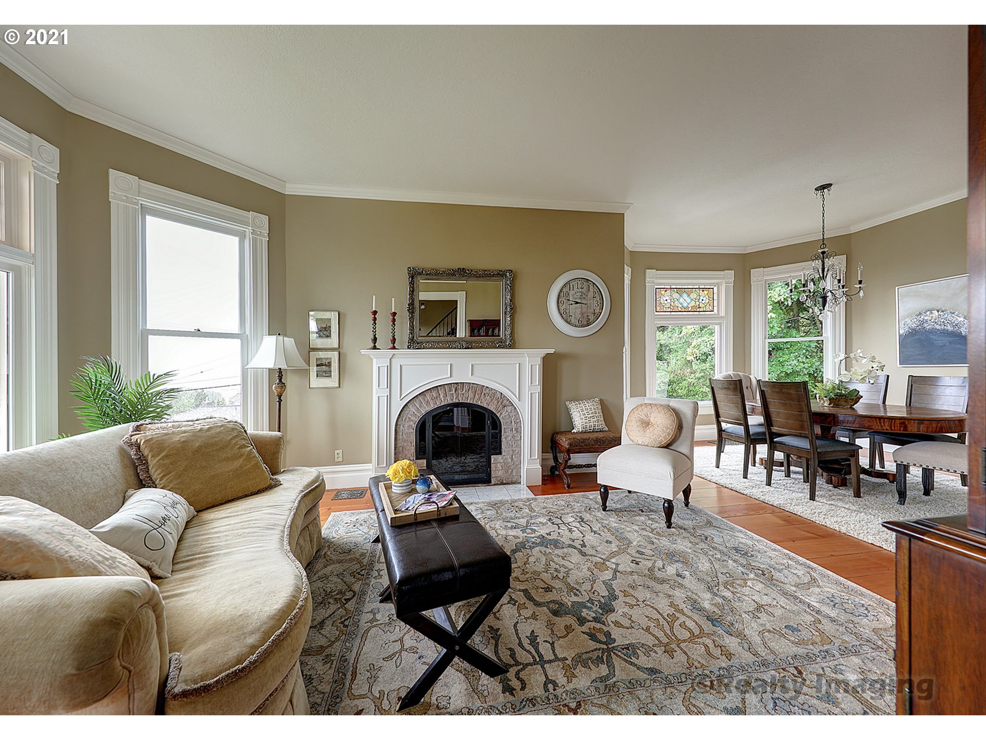 4031 Southwest Condor Avenue Portland, OR 97239 - Photo 8 of 32 Gallery Image 8