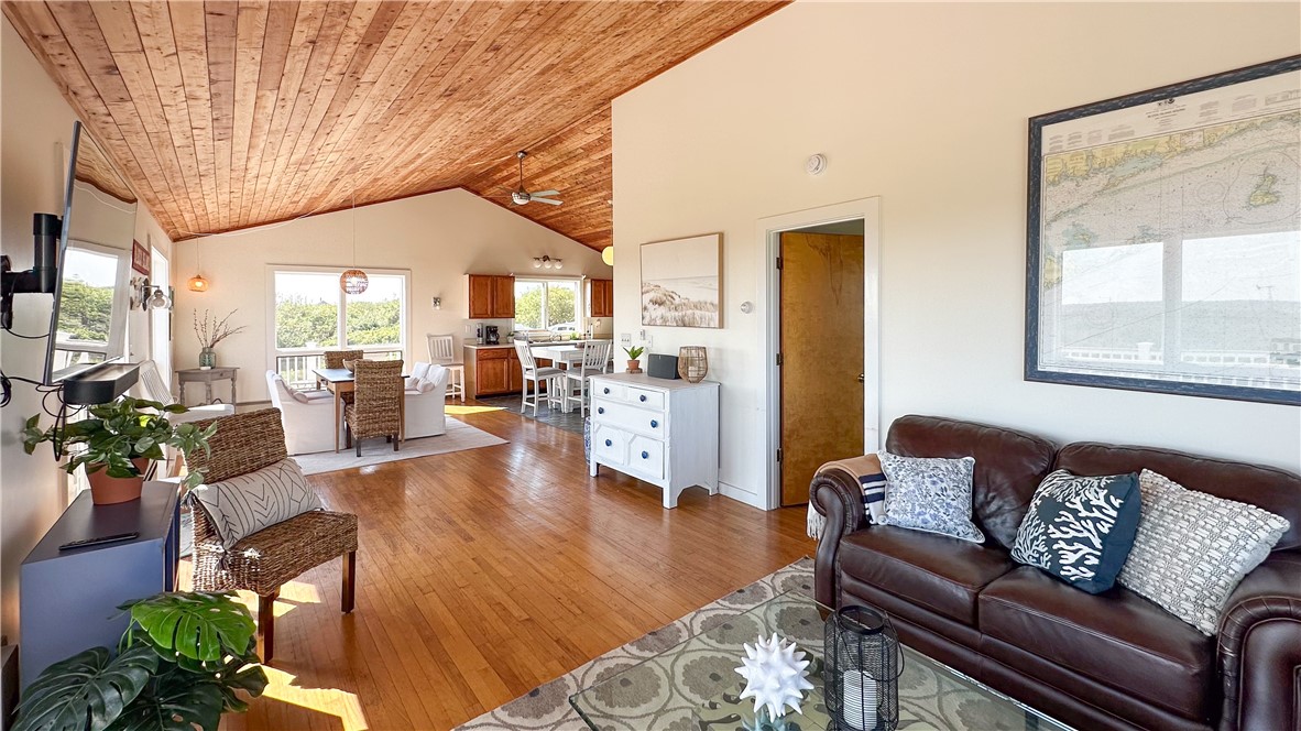 1180 Corn Neck Road Block Island, RI 02807 - Photo 12 of 47 Gallery Image 12