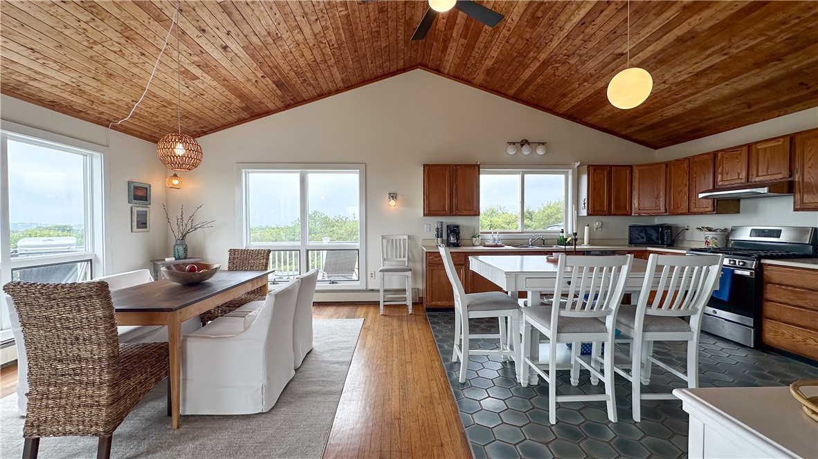 1180 Corn Neck Road Block Island, RI 02807 - Photo 9 of 47 Gallery Image 9