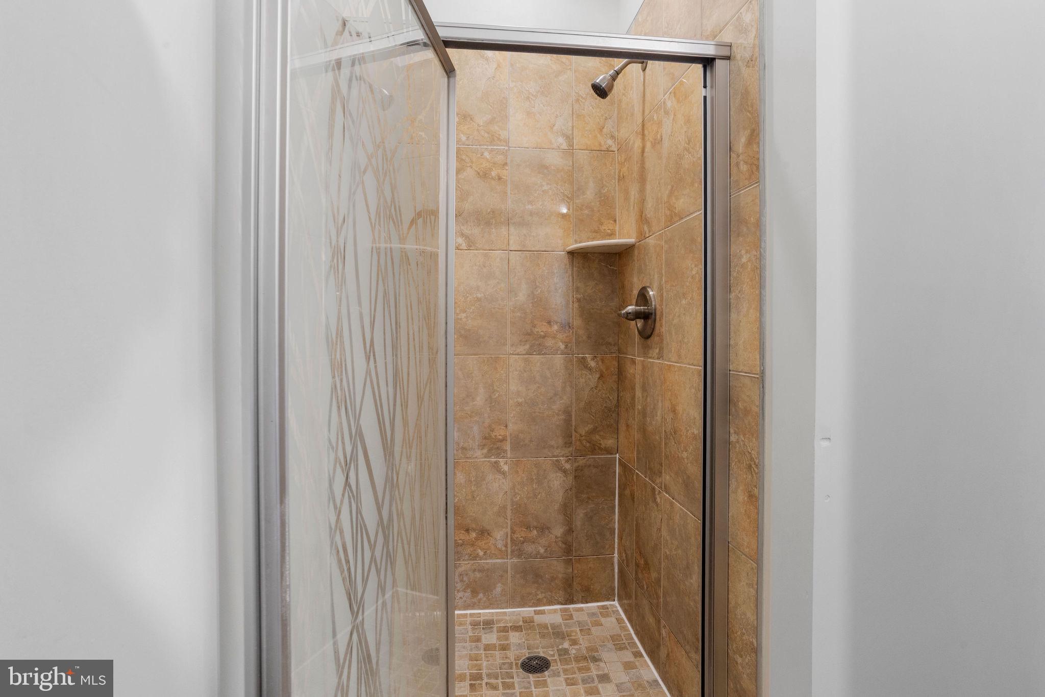 2255 North 12th Street Philadelphia, PA 19133 - Photo 7 of 29