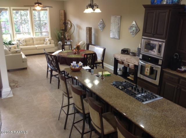 97 Stonehill Road Lafayette, LA 70508 - Photo 3 of 6 3