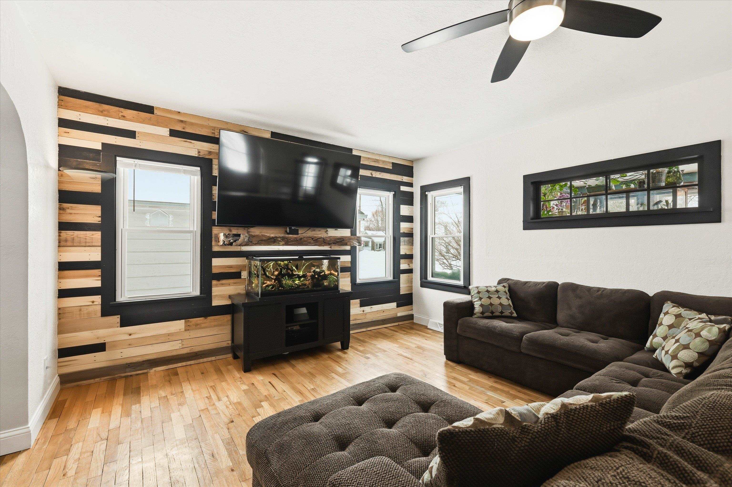 727 North Bennett Street Appleton, WI 54914 - Photo 4 of 22