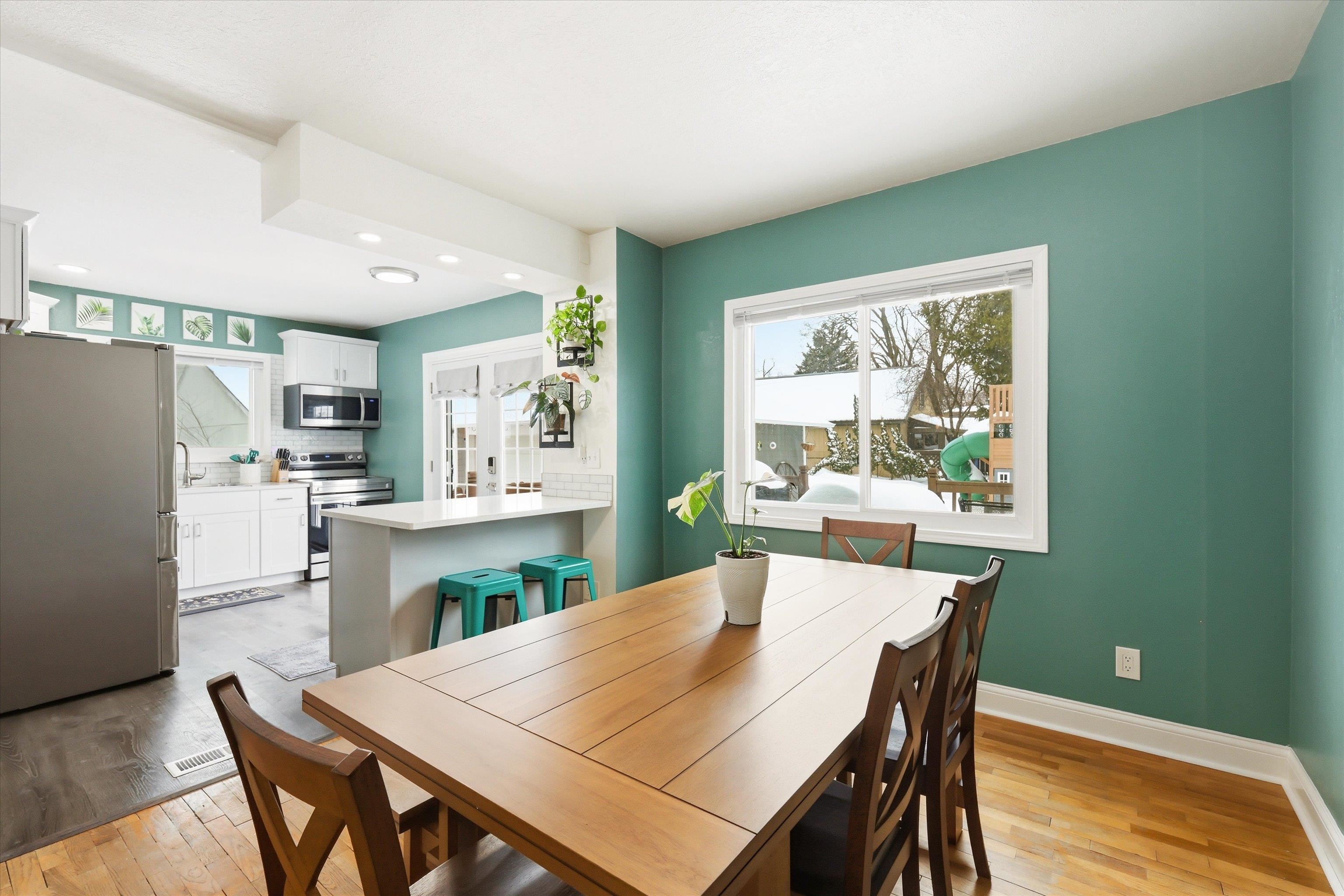 727 North Bennett Street Appleton, WI 54914 - Photo 6 of 22