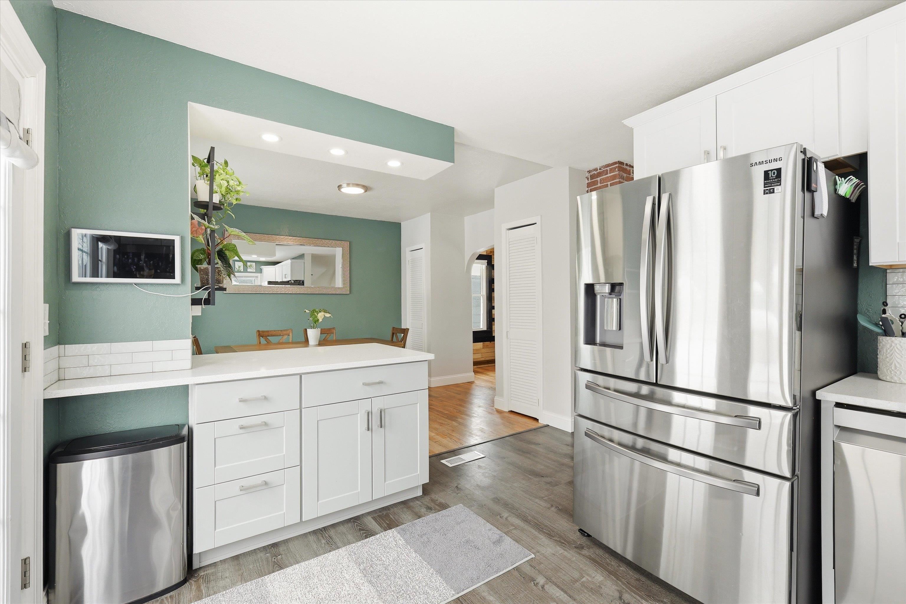 727 North Bennett Street Appleton, WI 54914 - Photo 10 of 22