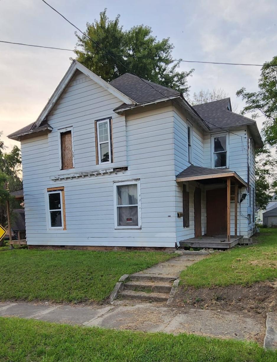 922-924 Spring Street New Castle, IN 47362 - Photo 1 of 4 Gallery Image 1