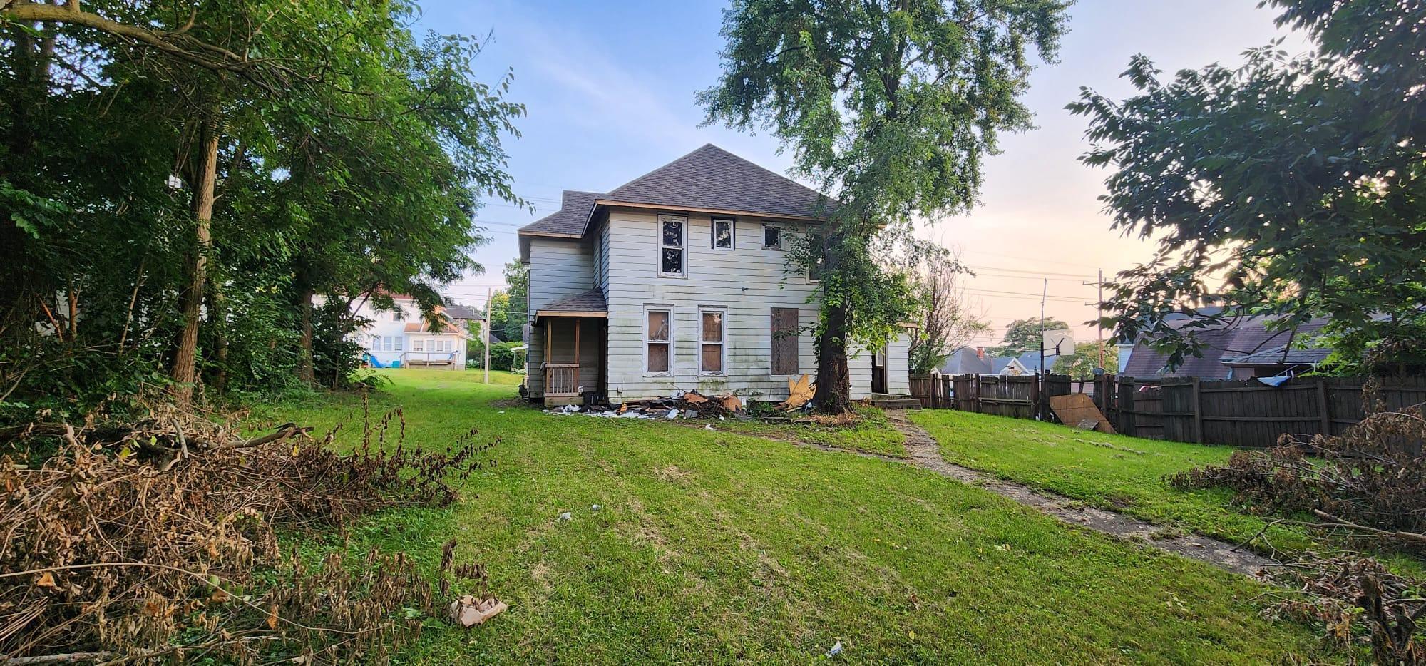 922-924 Spring Street New Castle, IN 47362 - Photo 3 of 4 Gallery Image 3