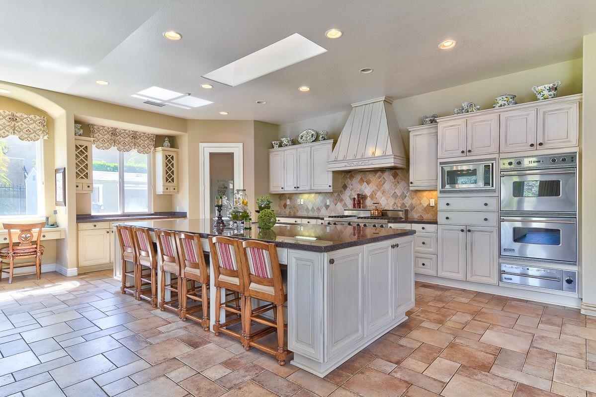 14009 Lake Poway Road Poway, CA 92064 - Photo 6 of 25 Gourmet kitchen with Viking series appliances.