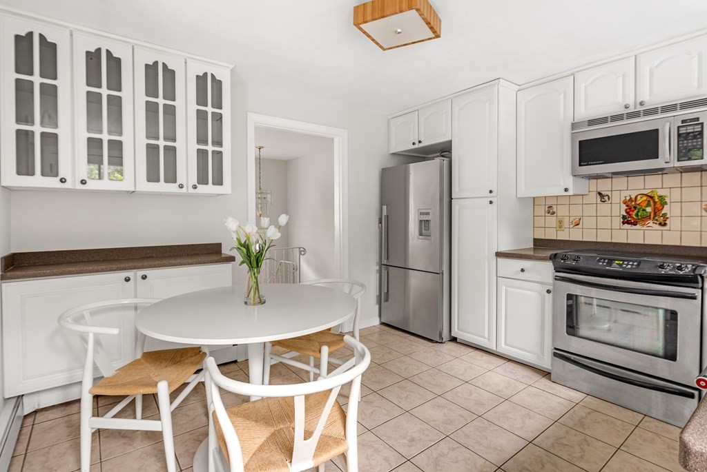 31 Hancock Road Hingham, MA 02043 - Photo 14 of 26 Gallery Image 14