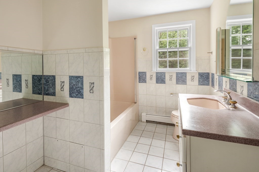31 Hancock Road Hingham, MA 02043 - Photo 17 of 26 Gallery Image 17