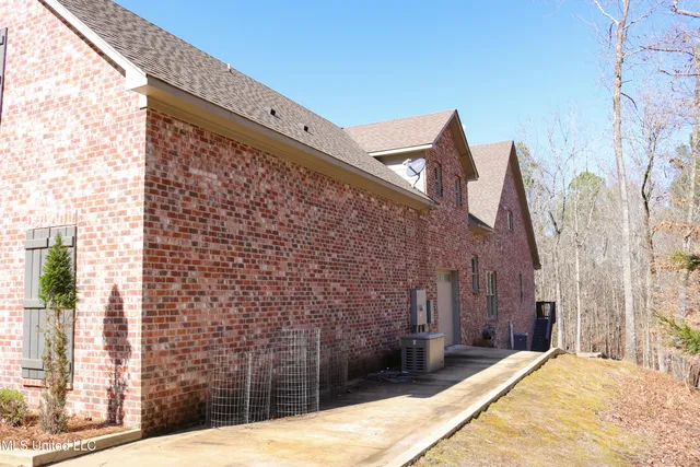 $1,950,000 | 3010 Highlands Circle, Oxford, MS 38655