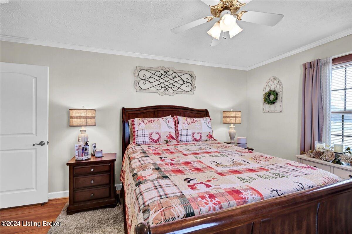 8513 Eula Road Louisville, KY 40219 - Photo 23 of 46 23-8513 Eula Rd-123