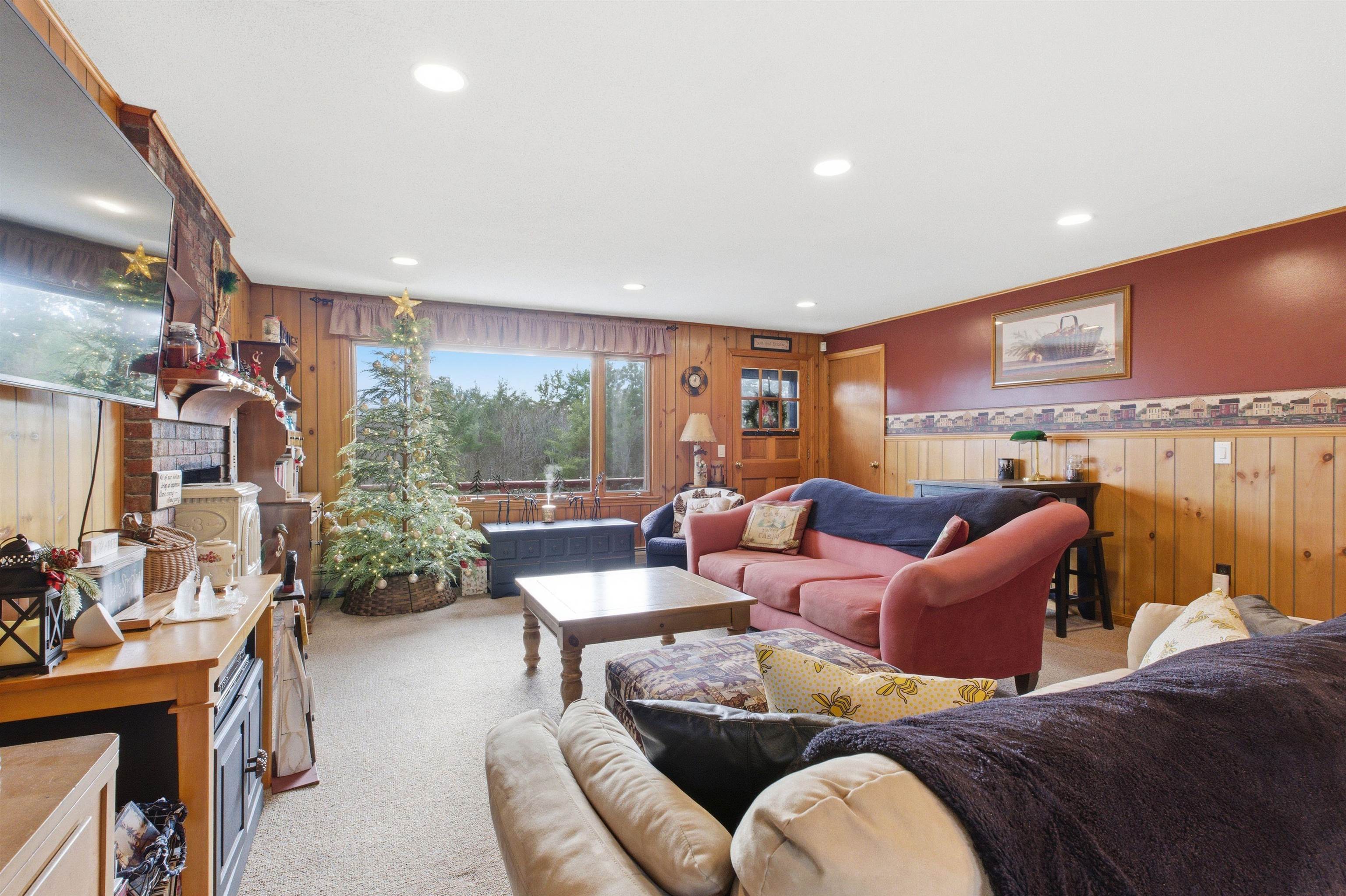 20 Ward Hill Road Danbury, NH 03230 - Photo 8 of 55