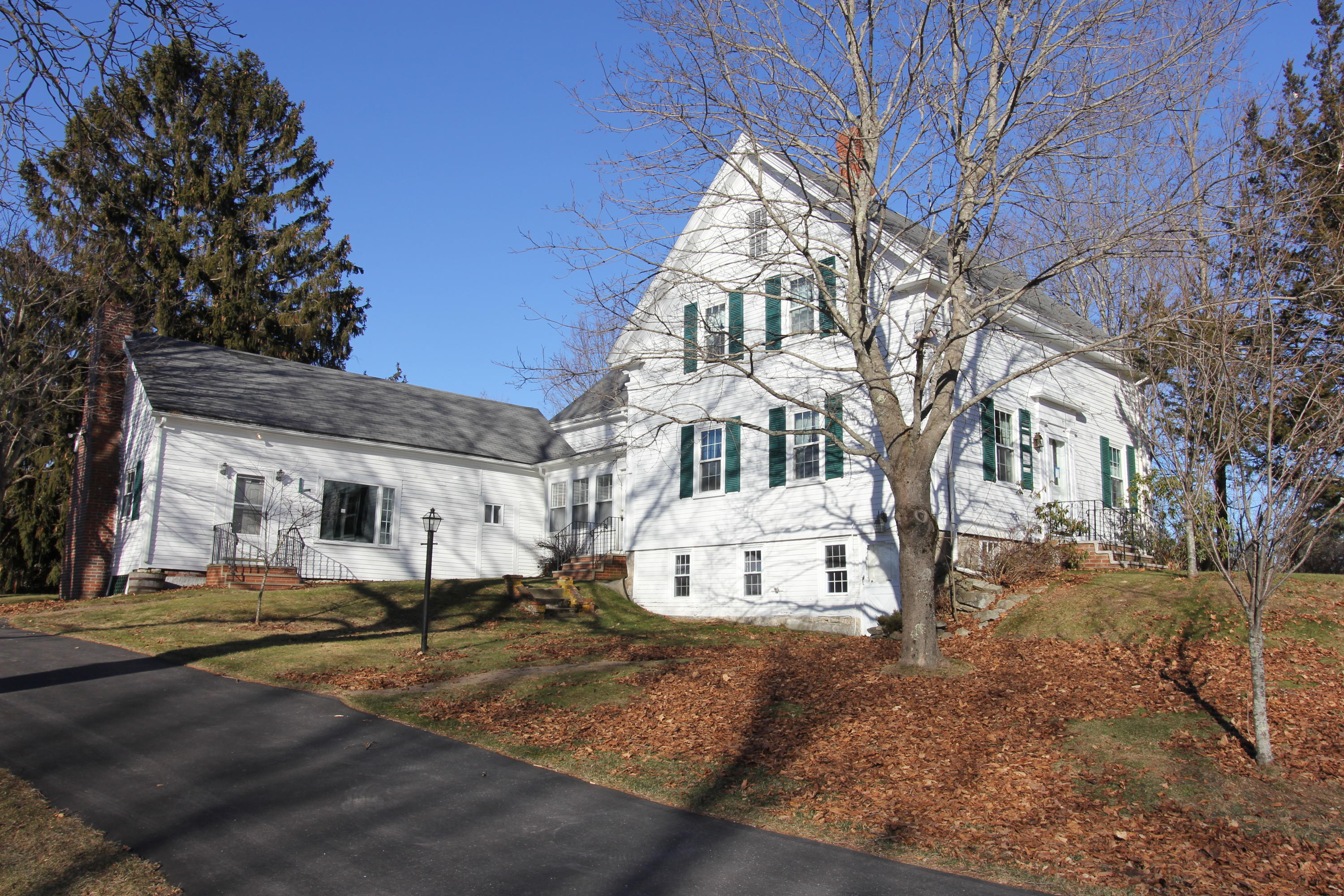 738 Middle Road Woolwich, ME 04579 - Photo 2 of 40 IMG_4288