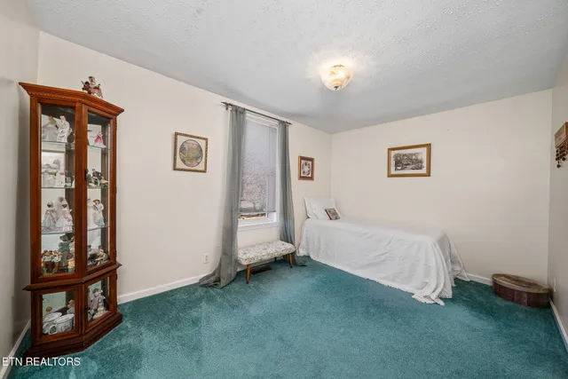 $589,900 | 5334 Morgan County Highway, Lancing, TN 37770