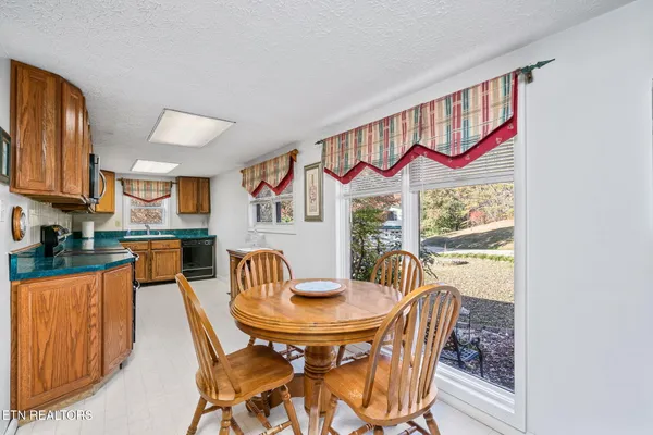 $539,900 | 5334 Morgan County Highway, Lancing, TN 37770