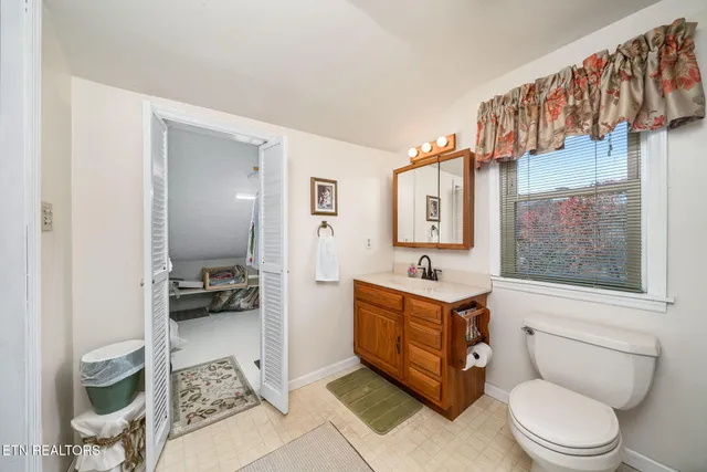 $589,900 | 5334 Morgan County Highway, Lancing, TN 37770