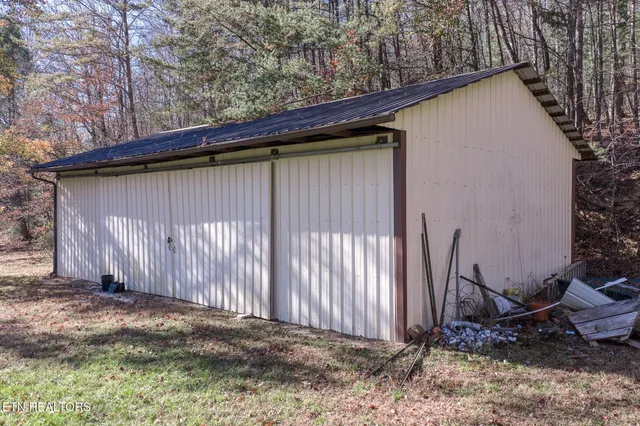 $589,900 | 5334 Morgan County Highway, Lancing, TN 37770