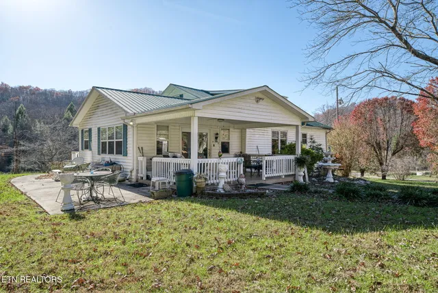 $589,900 | 5334 Morgan County Highway, Lancing, TN 37770