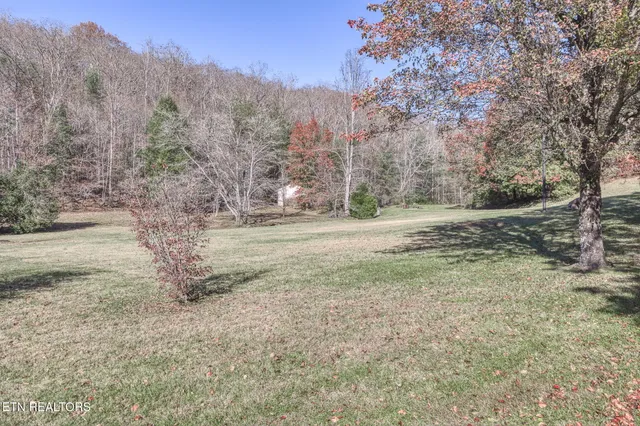 $589,900 | 5334 Morgan County Highway, Lancing, TN 37770