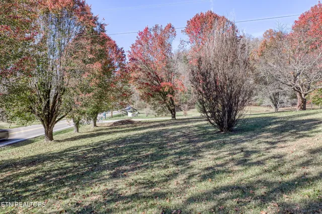 $589,900 | 5334 Morgan County Highway, Lancing, TN 37770