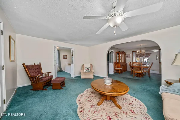 $539,900 | 5334 Morgan County Highway, Lancing, TN 37770