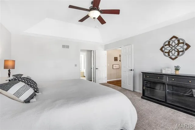 $825,000 | 17104 Hillcrest Field Court, Chesterfield, MO 63005