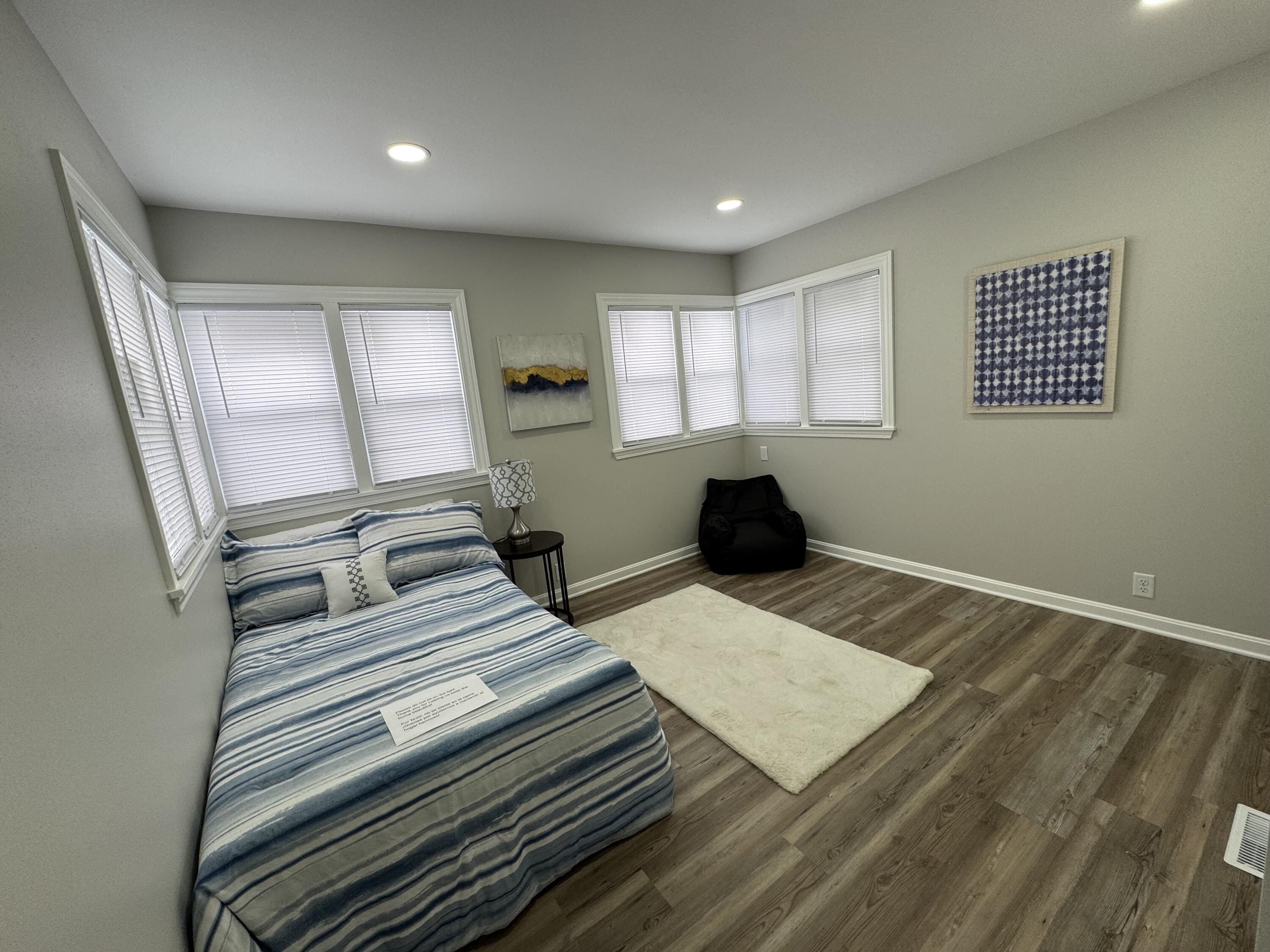 4341 North 48th Street Milwaukee, WI 53216 - Photo 8 of 20 IMG_3436