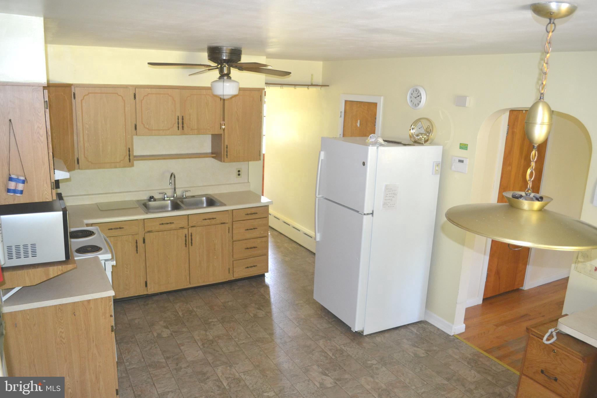 229 Radix Road Williamstown, NJ 08094 - Photo 4 of 30 Kitchen