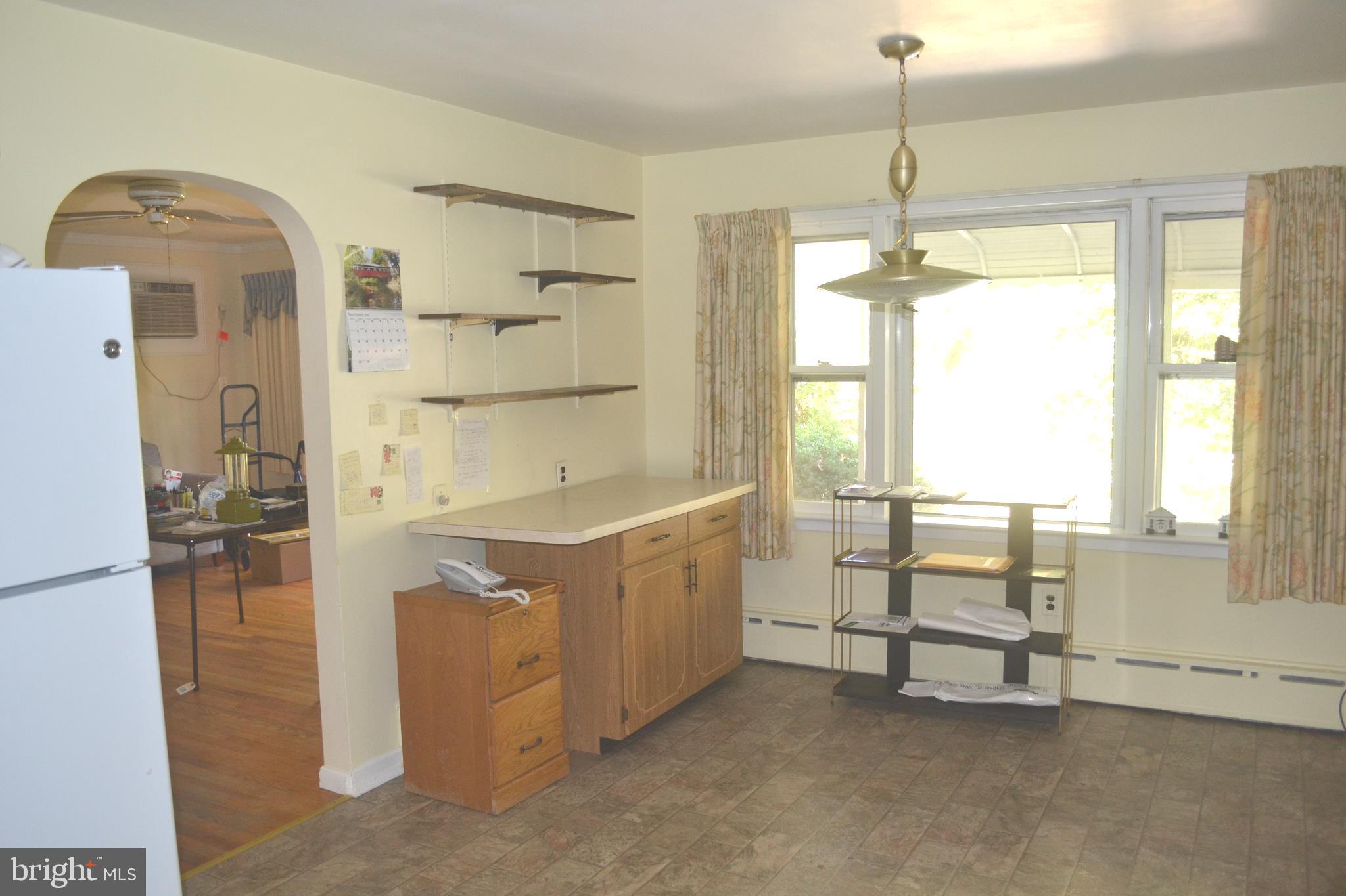 229 Radix Road Williamstown, NJ 08094 - Photo 5 of 30 Breakfast Area