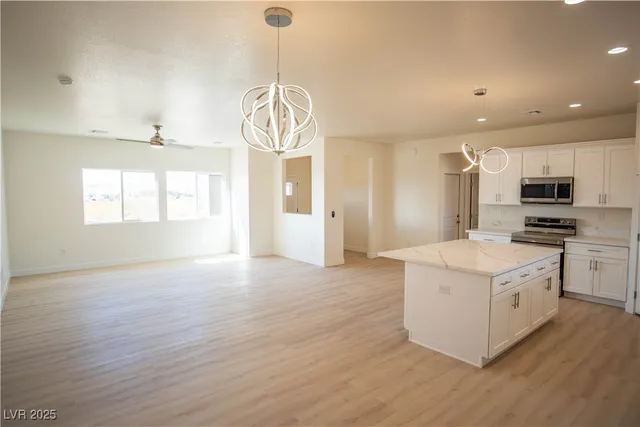 $424,500 | 5821 Genoa Avenue, Pahrump, NV 89060