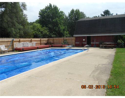20430 Johnson Road South Bend, IN 46614 - Photo 4 of 22 Gallery Image 4
