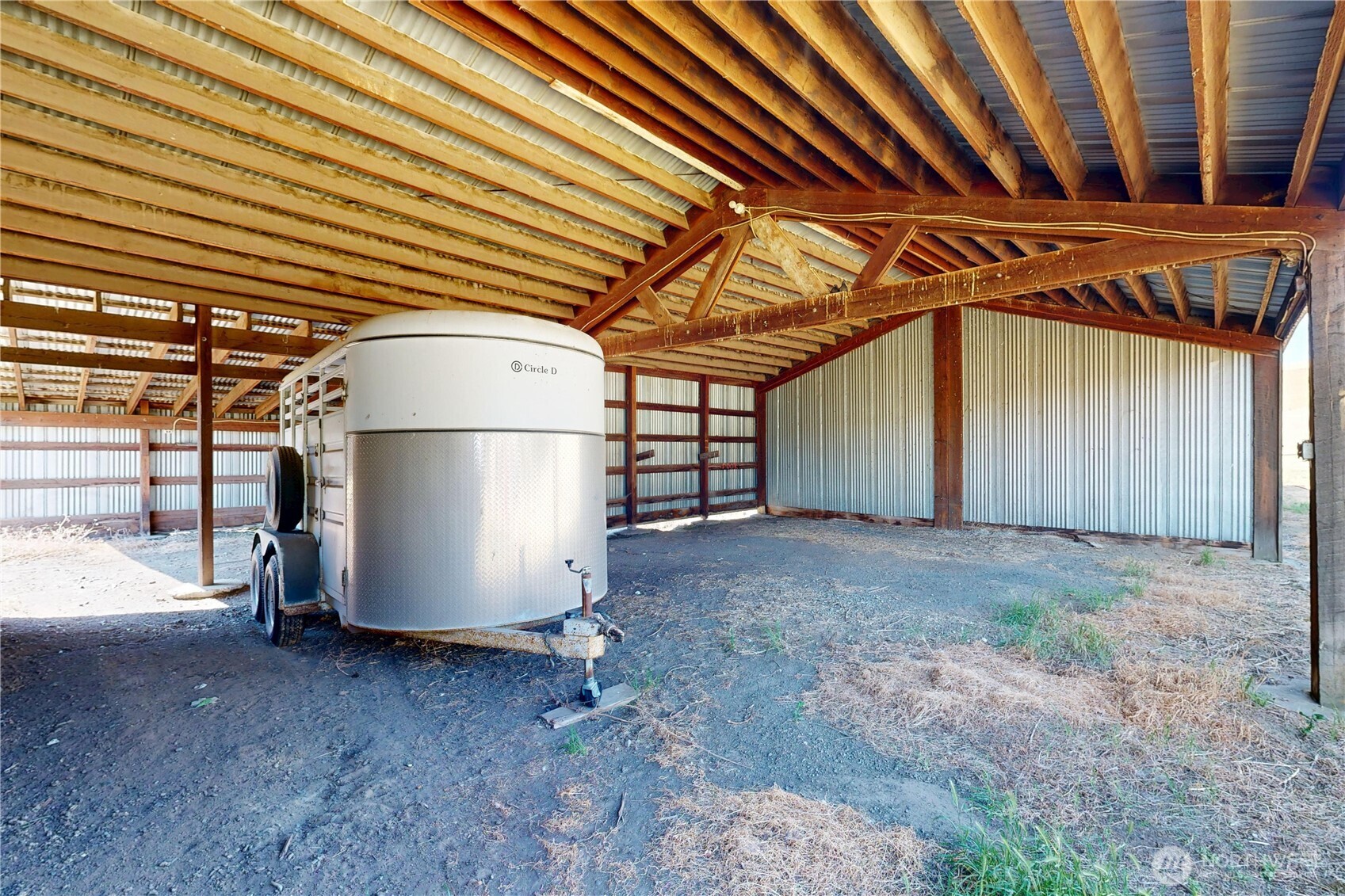 238 Patit Road Dayton, WA 99328 - Photo 16 of 40 a view of a garage