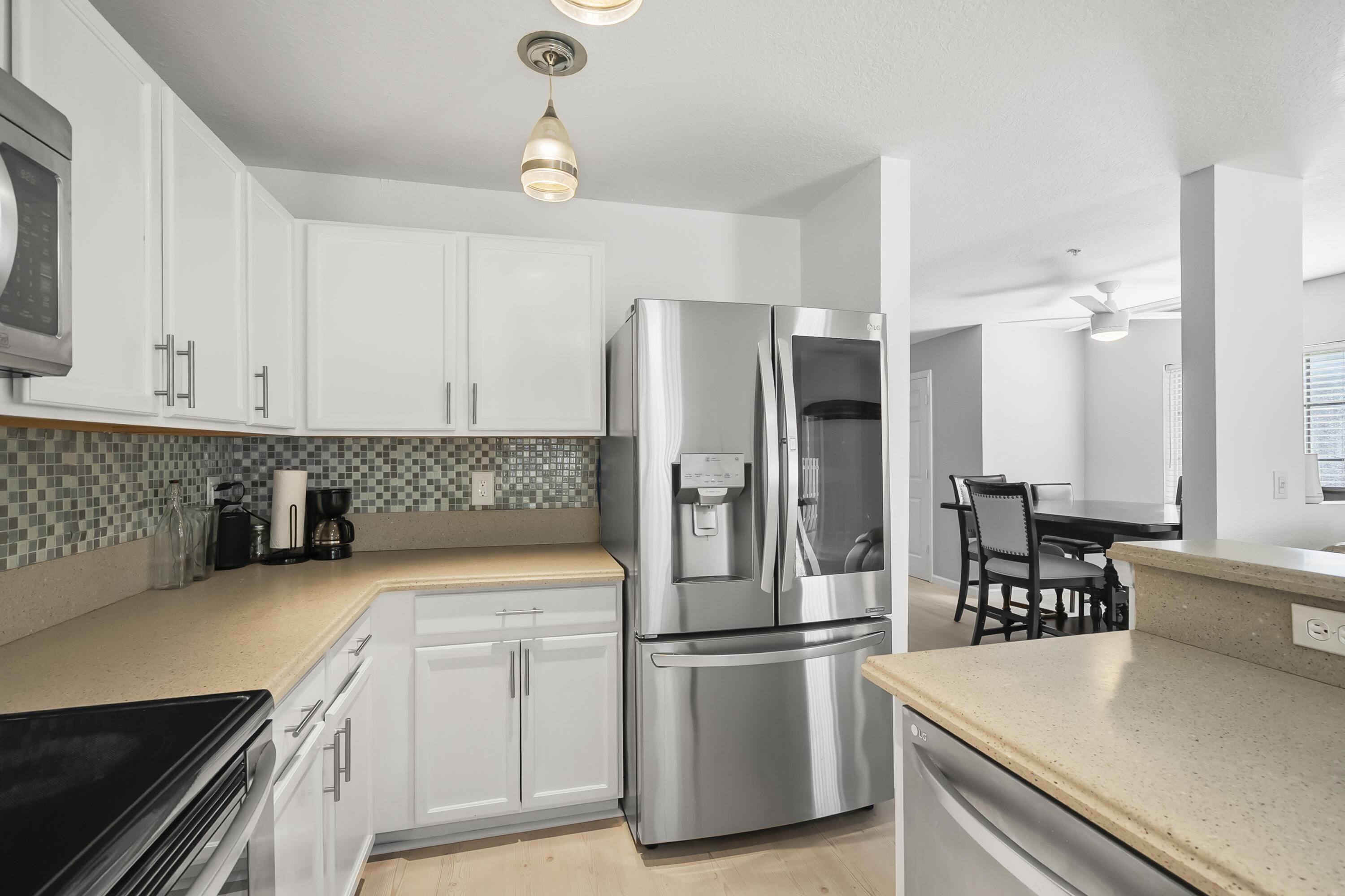 324 Southeast Bloxham Way Stuart, FL 34997 - Photo 12 of 35 DSC00344