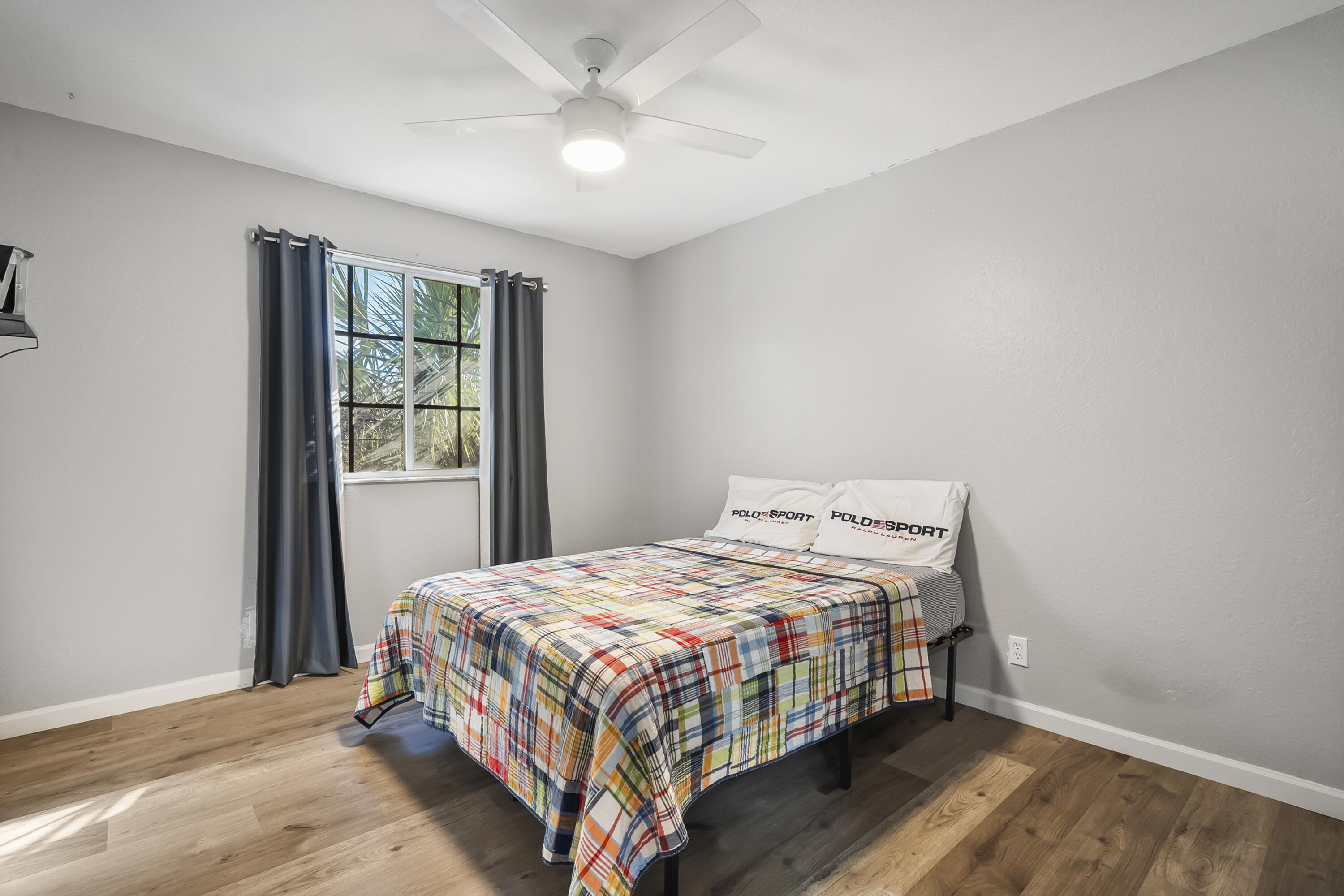 324 Southeast Bloxham Way Stuart, FL 34997 - Photo 22 of 35 DSC00391