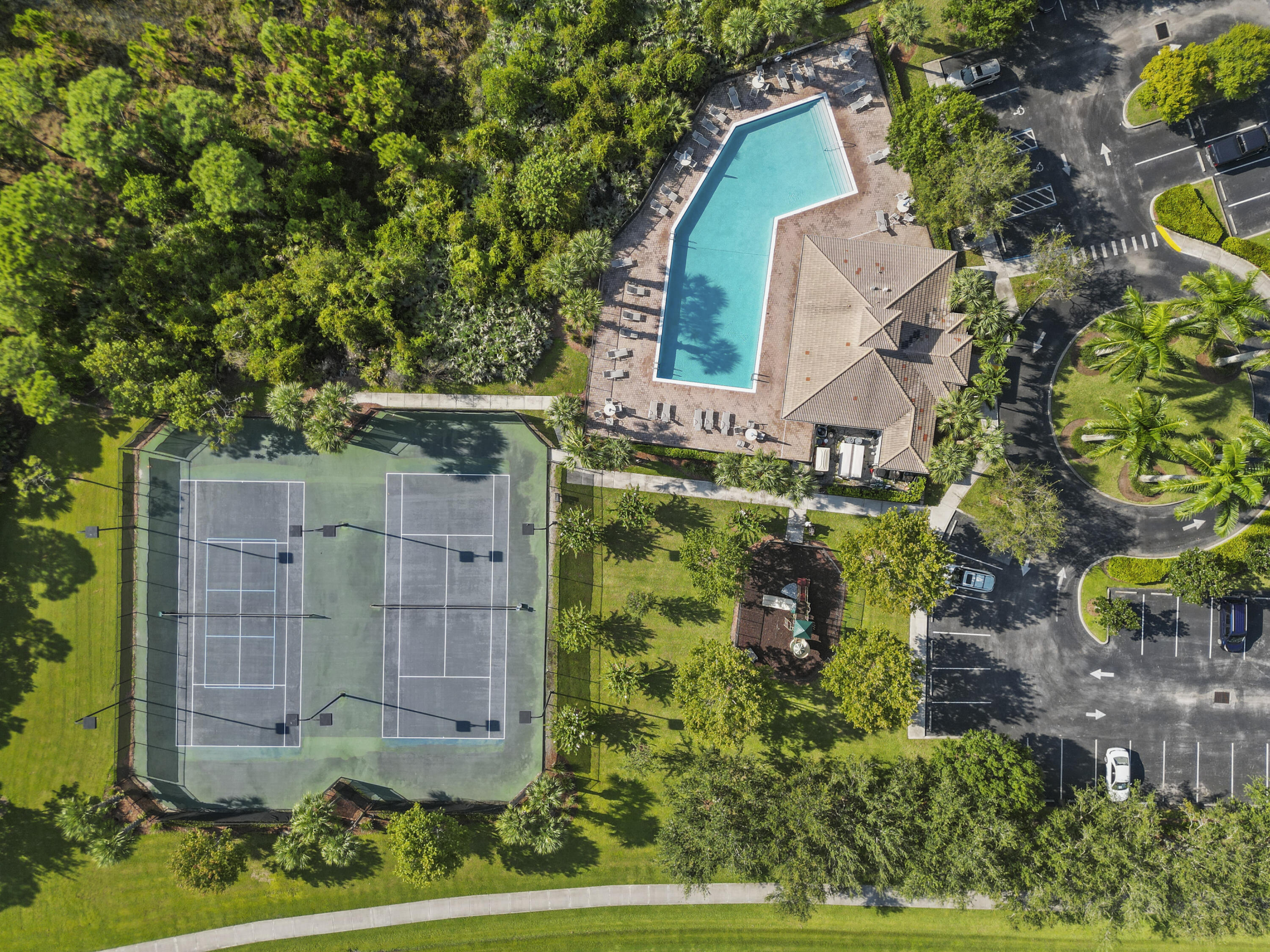 324 Southeast Bloxham Way Stuart, FL 34997 - Photo 29 of 35 DJI_0313