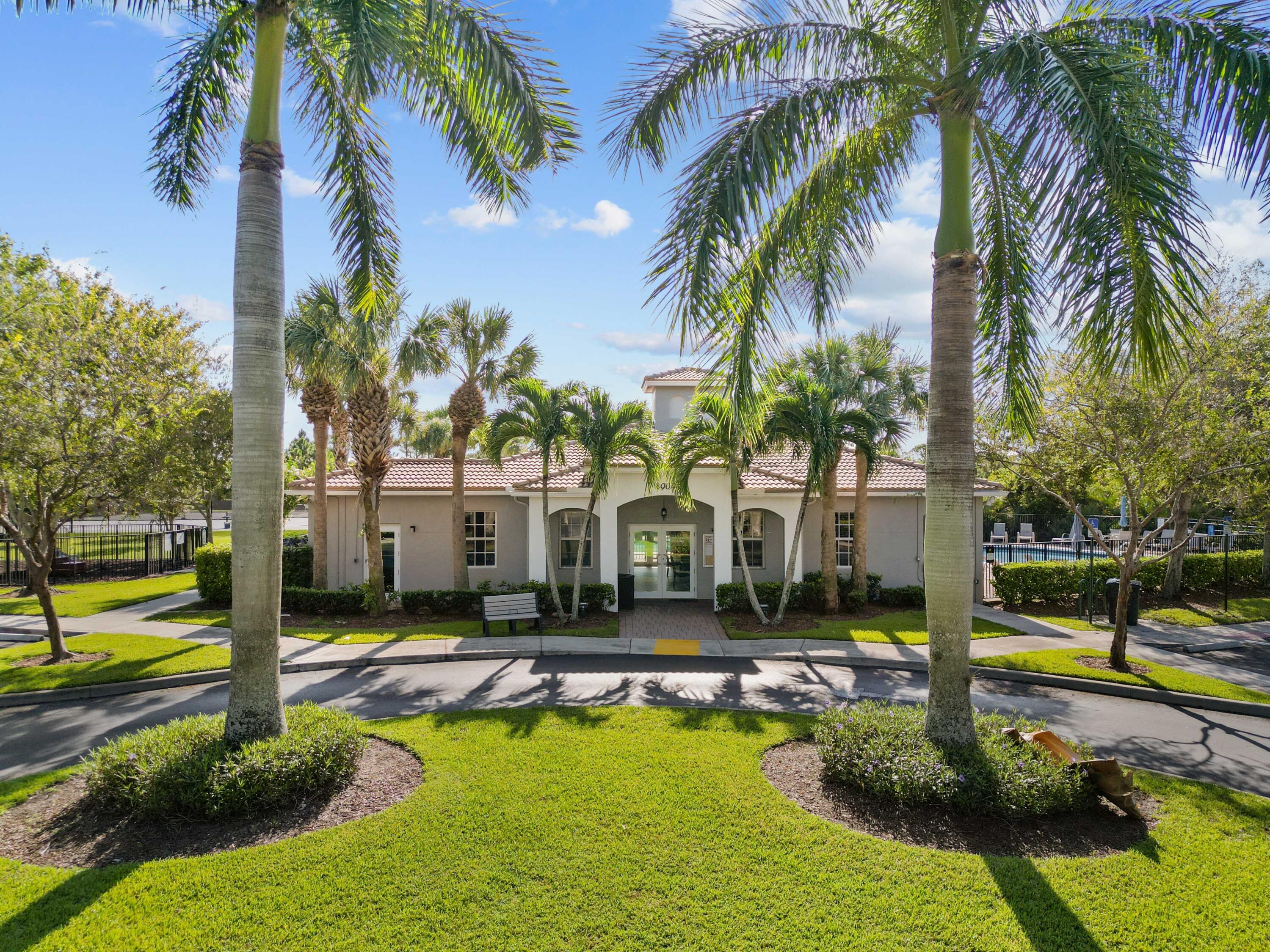 324 Southeast Bloxham Way Stuart, FL 34997 - Photo 34 of 35 DJI_0318